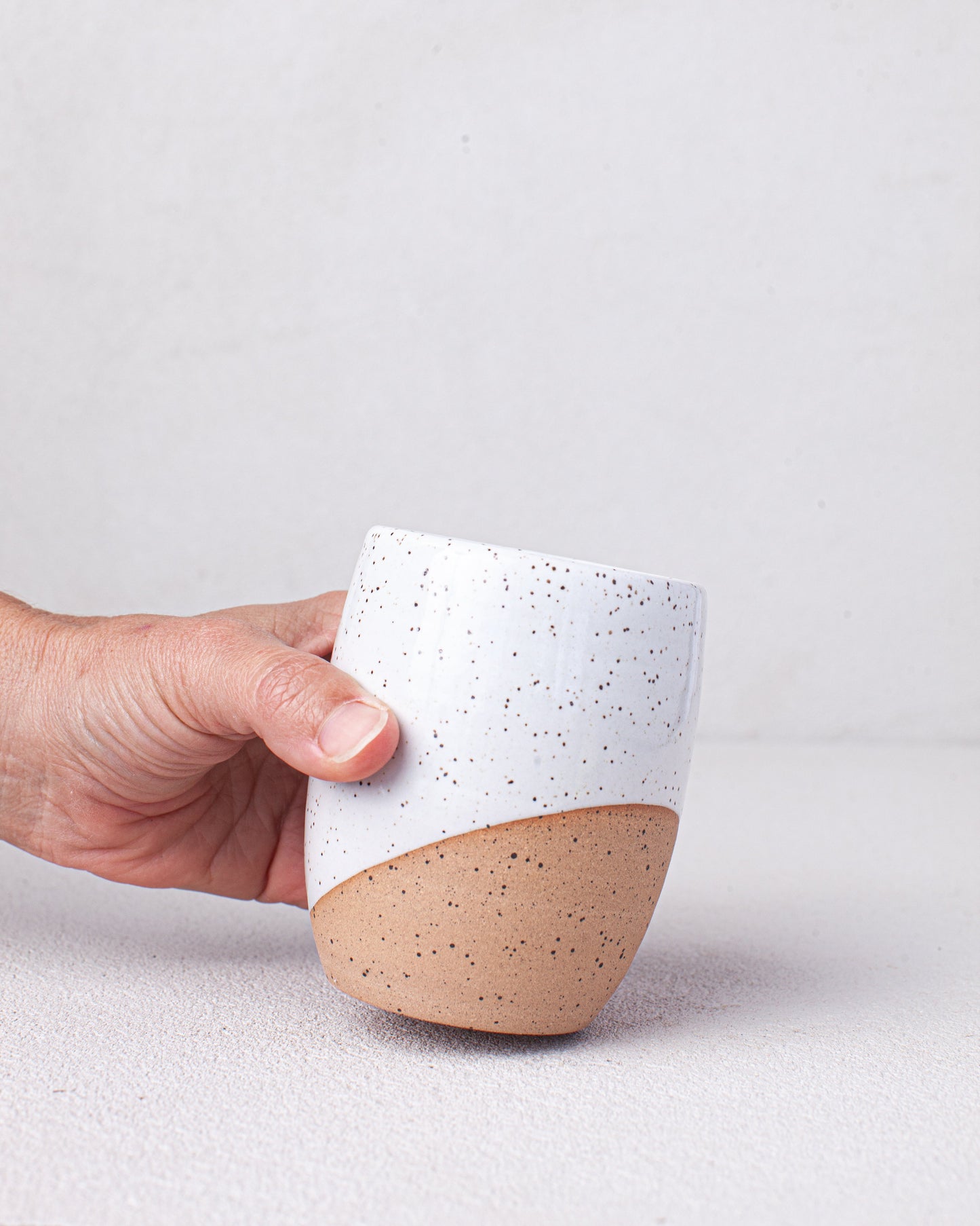 Curved Tumbler in White