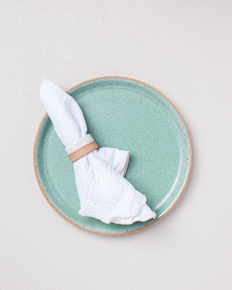 White Napkins + Napkin Rings Gift Set