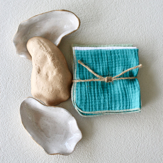 Oysters + Cocktail Napkins Gift Set